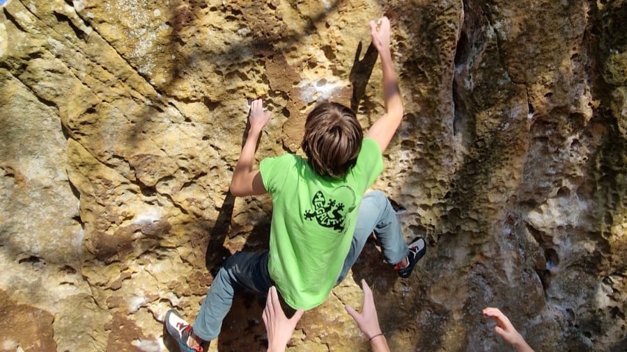 Bloc sur site naturel